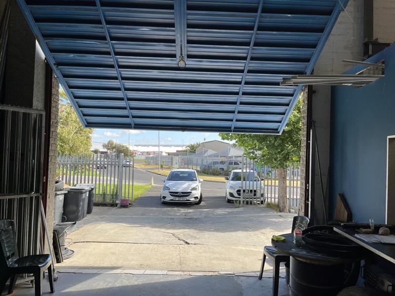 To Let commercial Property for Rent in Montague Gardens Western Cape